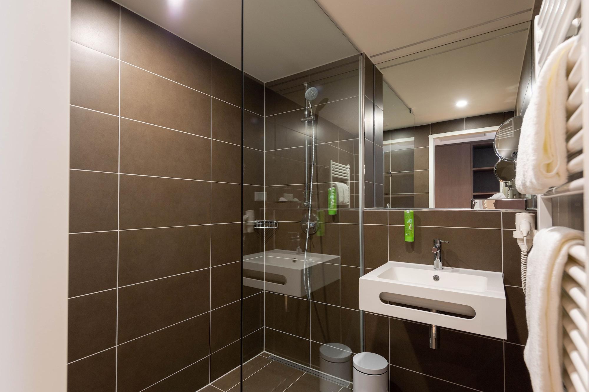Jufa Hotel Hamburg Hafencity Екстериор снимка