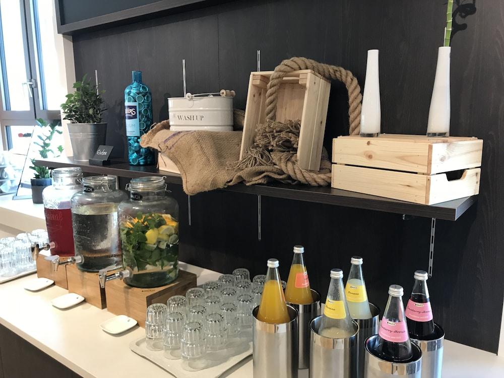 Jufa Hotel Hamburg Hafencity Екстериор снимка